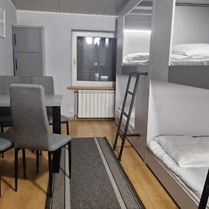 Ekononiczny pokój trzyosobowy